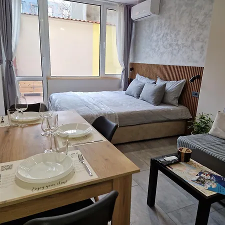 Malavi Dv34 Top Center Apartment Ruse Exterior photo
